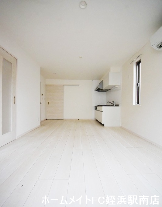 その他部屋・スペース　★角部屋２面採光♪★