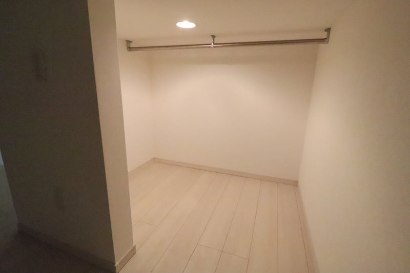 収納　退去予定のため別部屋写真使用