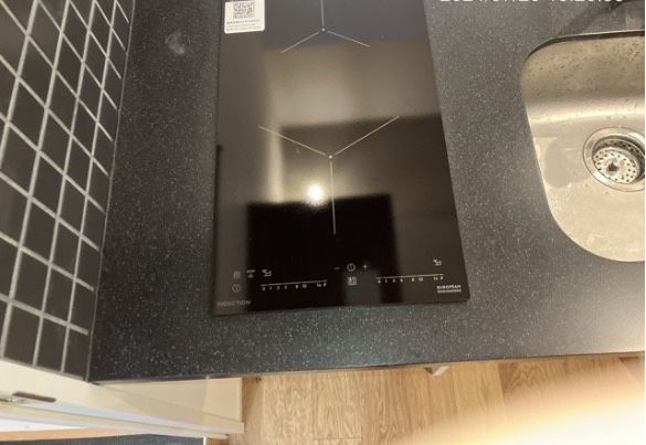 キッチン　2022年竣工　分譲賃貸マンション：キッチン