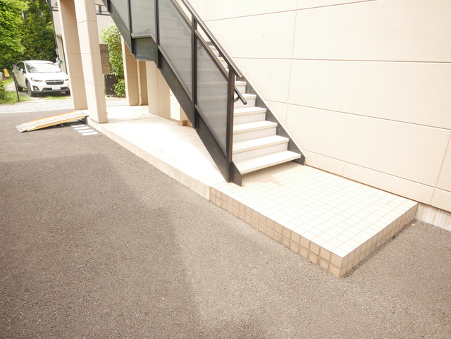エントランス　★建物入り口のお写真です★