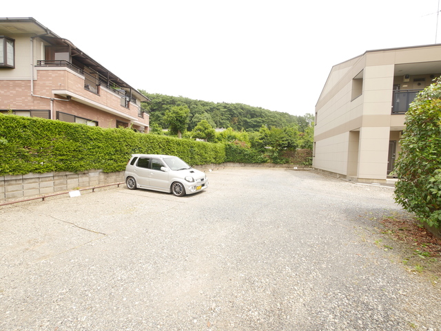 駐車場　★敷地内に駐車場がございます★