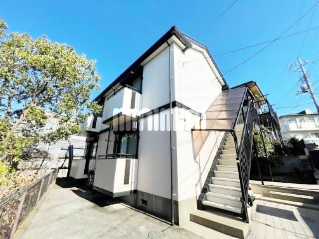 建物外観　日当たり良好ですよ。