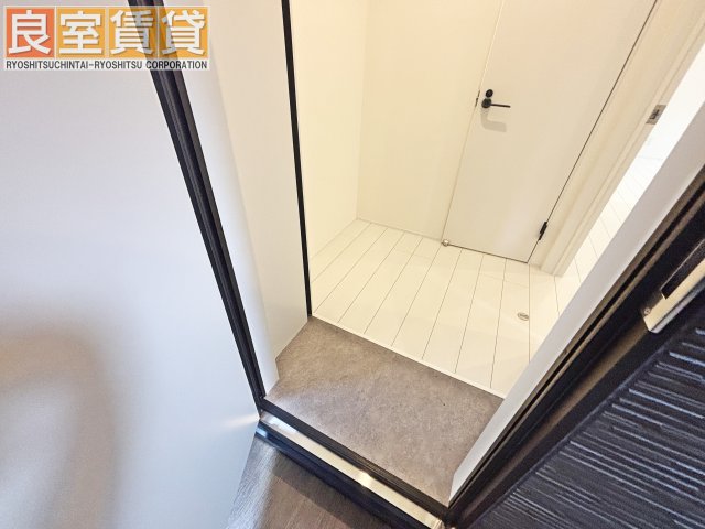 玄関　※同仕様画像