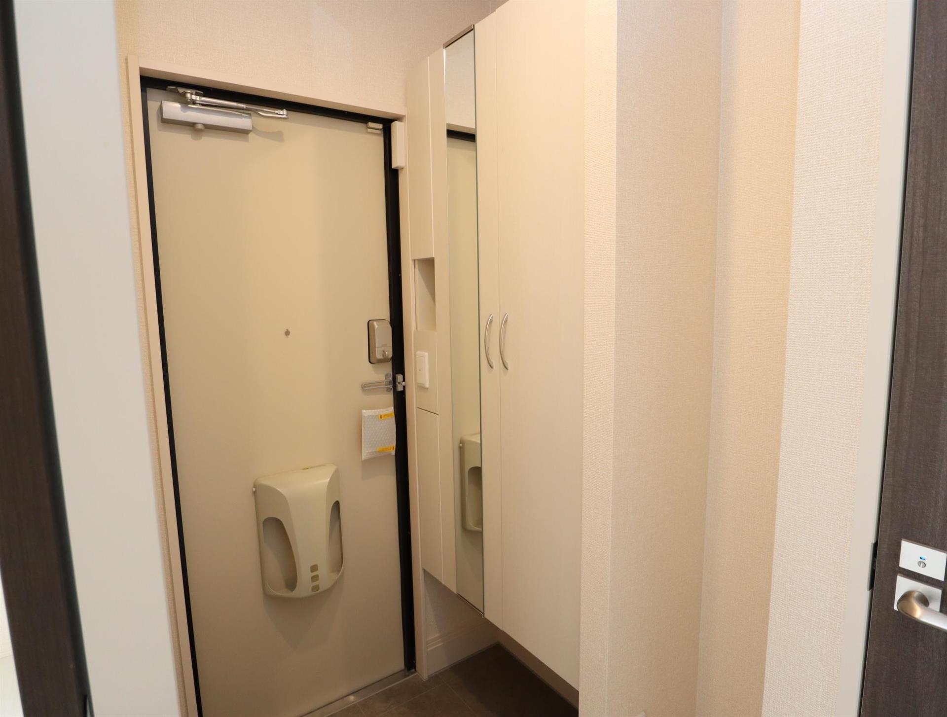 玄関　玄関