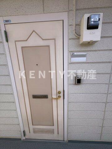 玄関　落ち着いた玄関です