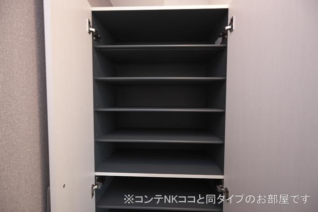 ガーデンハウス リーベ IIの内装写真