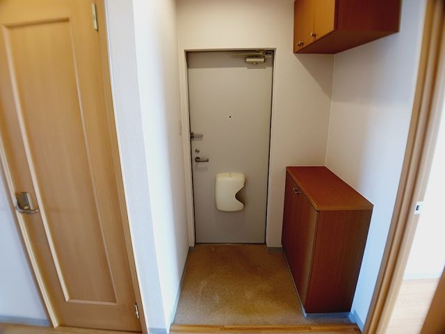 ジェルメ松陰の玄関写真