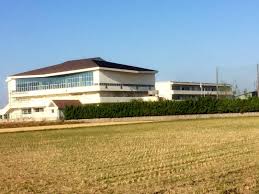 中学校　出雲市立斐川東中学校（中学校）まで1600m