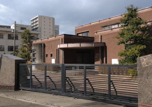 病院　亀島クリニック（病院）まで718m