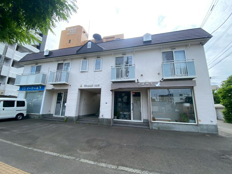 建物外観　札幌市中央区南３条「クレスト３２５」