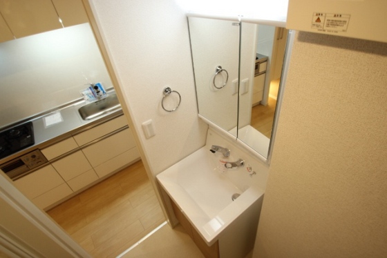 洗面設備　※別部屋の写真です