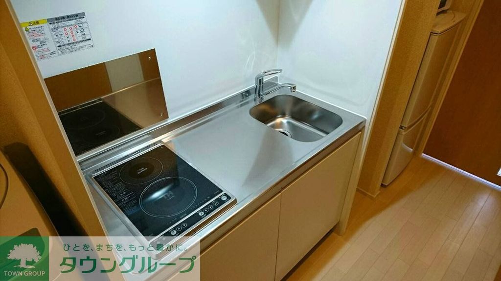 キッチン　コンロの仕様が異なる場合があります
