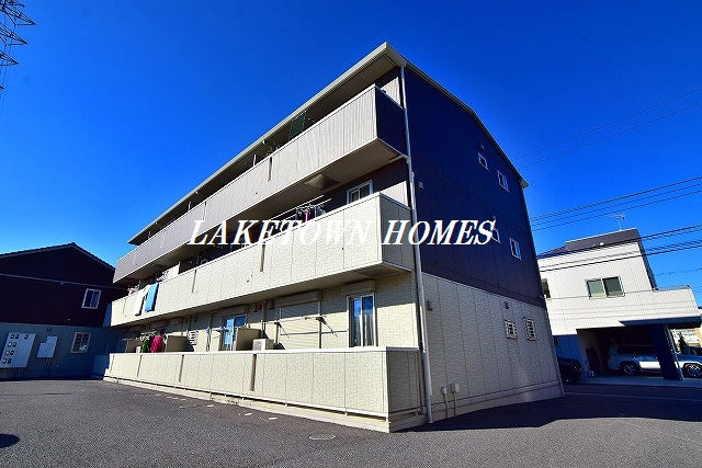 建物外観　吉川市のお住まい探しなら当社にお任せください。