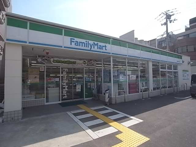 コンビニ　ファミリーマート灘篠原本町店（コンビニ）まで1592m