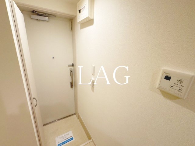 玄関　玄関です。
