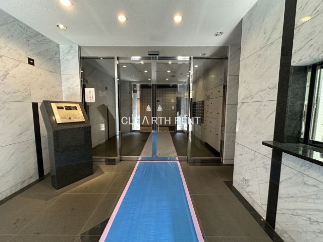 エントランス　当社クレアスレントのみでご紹介が可能なお部屋