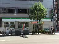 コンビニ　ファミリーマート京町堀店（コンビニ）まで188m