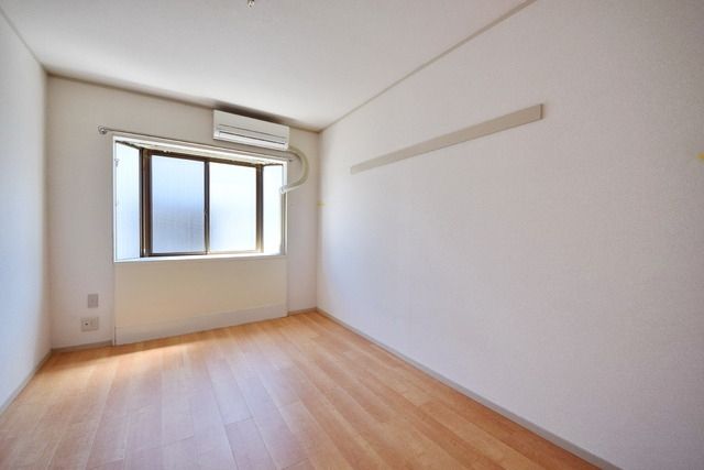 居室・リビング　★フローリングのお部屋です★