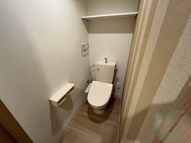 トイレ　ウォシュレット機能がついたトイレ。安心して使用できますね。