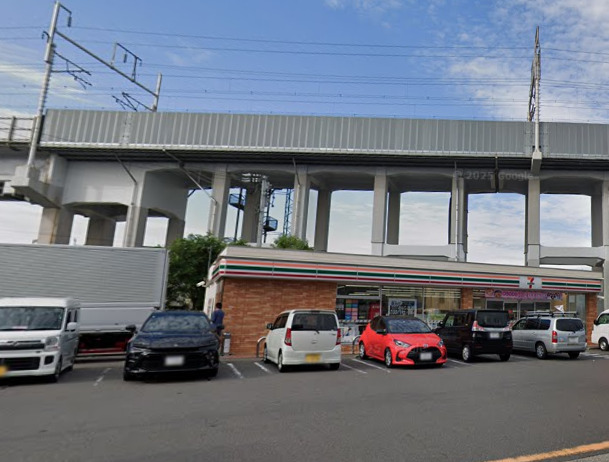 コンビニ　セブンイレブン 名古屋豊田2丁目店（コンビニ）まで113m