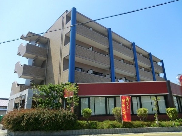 建物外観　オートロック付きで安心です！