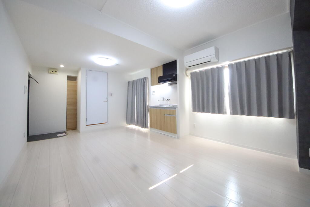 グレイスマンション2番館の居間写真