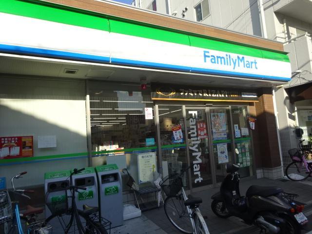 コンビニ　ファミリーマート新今里四丁目店（コンビニ）まで427m
