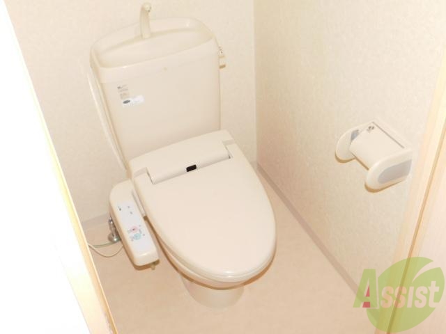 トイレ　ウォシュレット付きです！