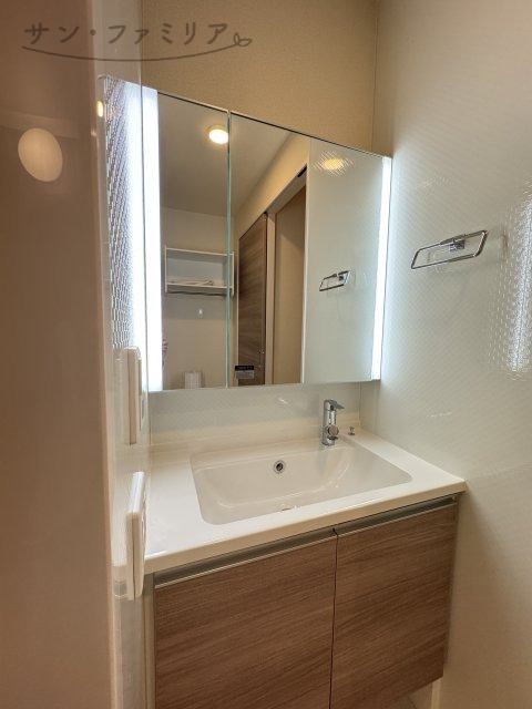 洗面設備　同一物件別部屋写真（イメージ）