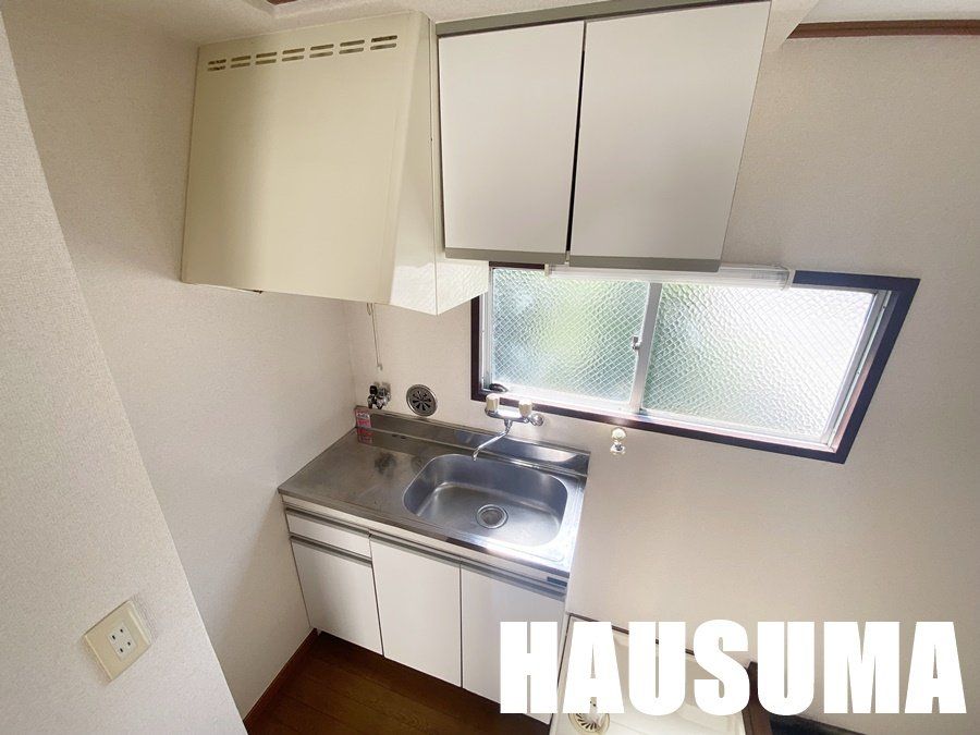 キッチン　※他号室写真使用