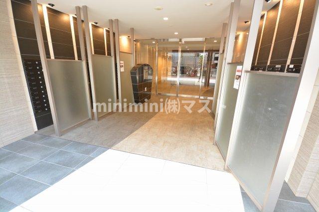 セレニテ本町refletの外観写真