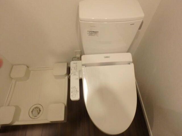 ＪＲ高崎線 尾久駅 徒歩4分 13階建 築10年のトイレ写真