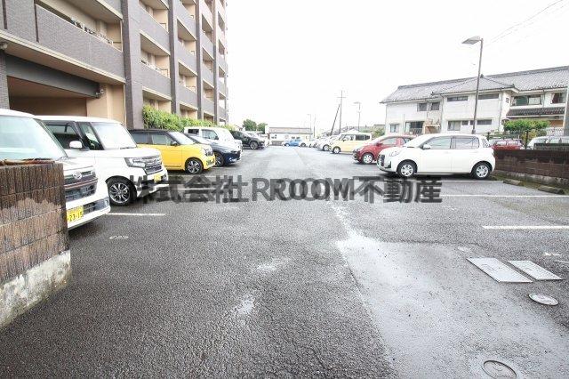 駐車場　カースペースがあります