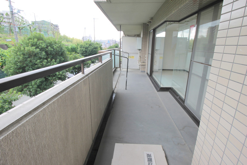 大阪モノレール本線 千里中央駅 徒歩15分 8階建 築39年の内装写真