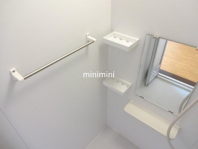 その他　洗面用具を置くことが出来ます。
