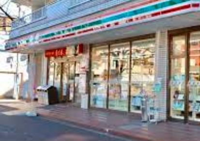コンビニ　セブンイレブン江戸川葛西駅南店（コンビニ）まで70m