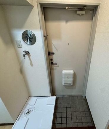 玄関　※同仕様写真含む