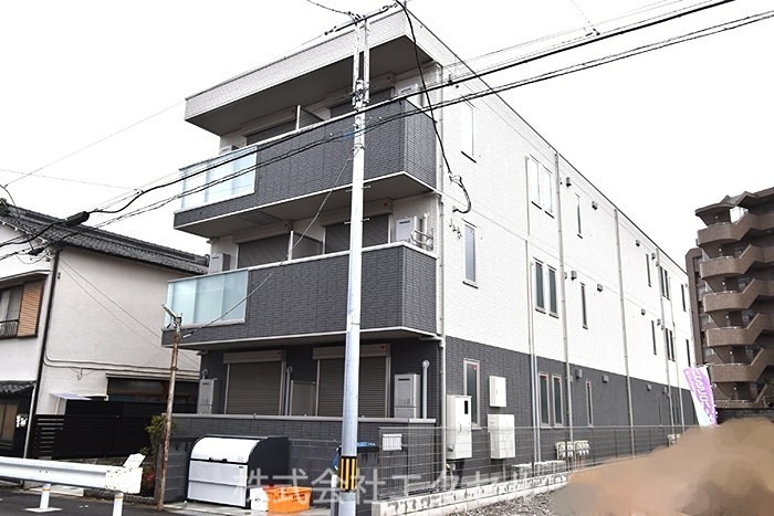 ＪＲ中央線 西八王子駅 徒歩8分 築4年