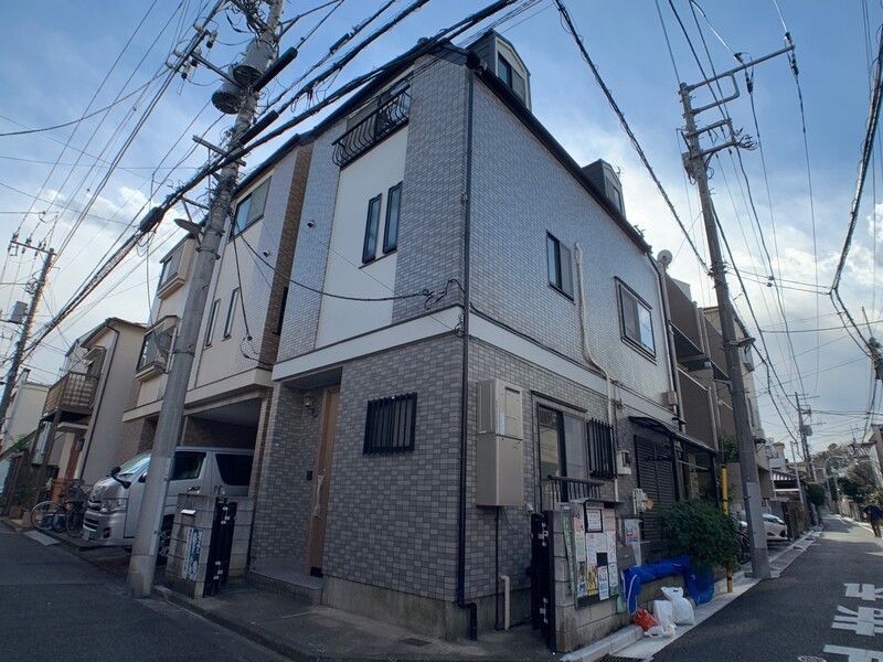 都営三田線 千石駅 徒歩6分 築30年