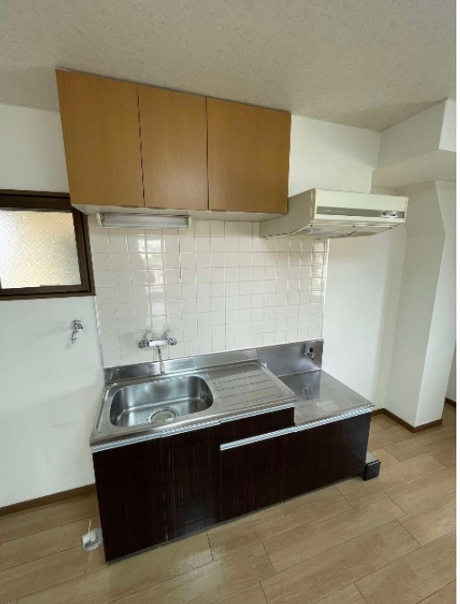 キッチン　他部屋参考のお写真です♪