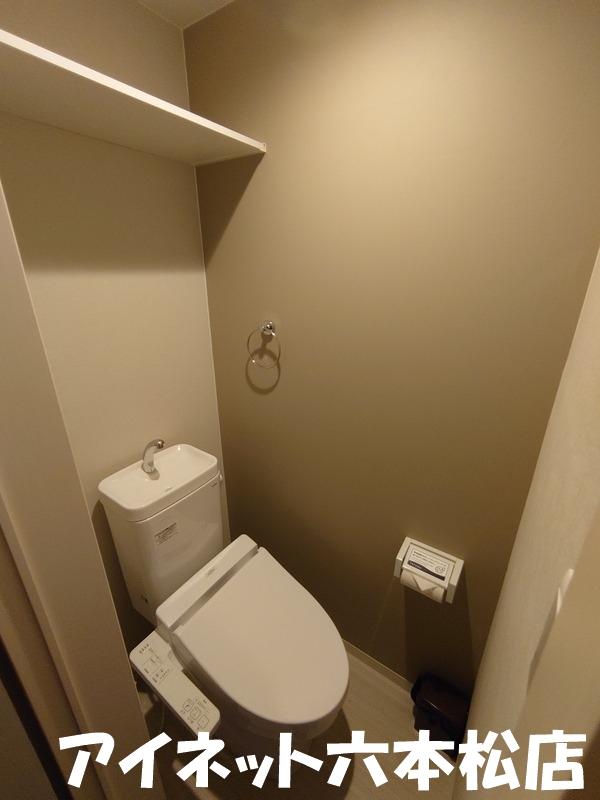 地下鉄七隈線 薬院駅 徒歩9分 2階建 築9年のトイレ写真