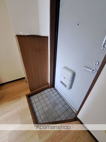 ＪＲ可部線 大町駅 徒歩5分 12階建 築30年の玄関写真