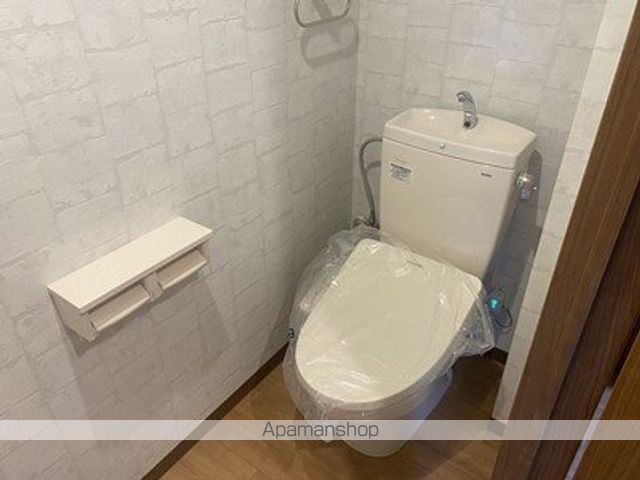 地下鉄東西線 南郷１８丁目駅 徒歩2分 4階建 築3年のトイレ写真