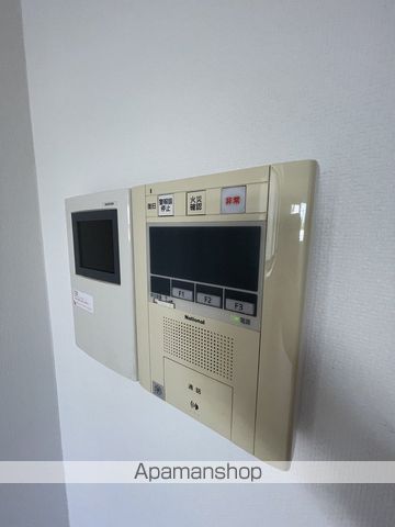 地下鉄御堂筋線 中津駅 徒歩3分 15階建 築19年のその他写真