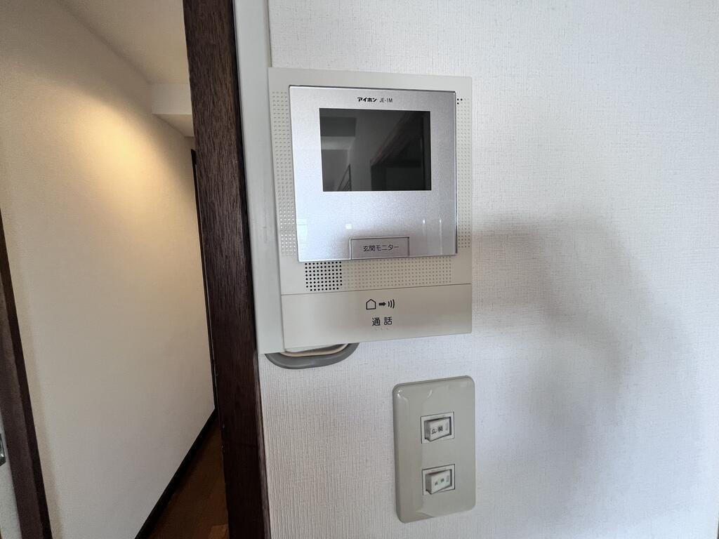 セキュリティ　※工事中の為別部屋の写真です。