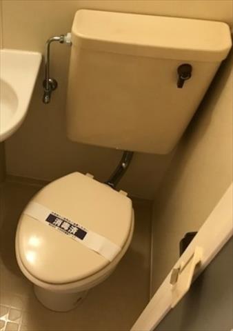相鉄本線 平沼橋駅 徒歩4分 11階建 築39年のトイレ写真