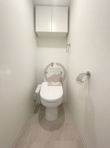 地下鉄四つ橋線 大国町駅 徒歩5分 13階建 築5年のトイレ写真