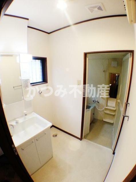 洗面設備　他号室参考写真