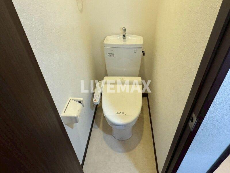 トイレ　※別部屋のお写真になります