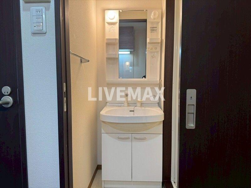 洗面設備　※別部屋のお写真になります